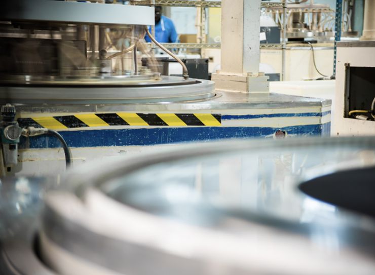 glass cutting header hero image